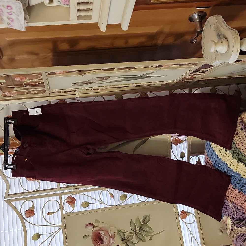 GAP Vintage Flare High Rise Corduroy Burgundy/Wine 10R